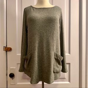 J Jill Grey Tunic With Pockets.